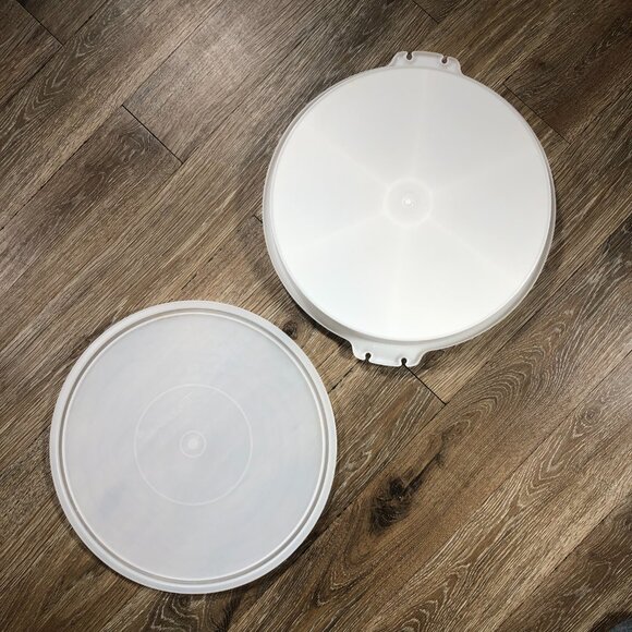 Vintage Tupperware 405-1 Party Susan Divided Relish Veggie Tray with Lid 224-16 - Picture 2 of 9